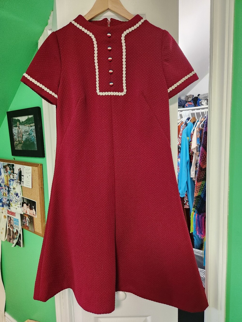 Vintage Mod Short Sleeve Fit and Flare Burgundy Dress with Trim Size 8